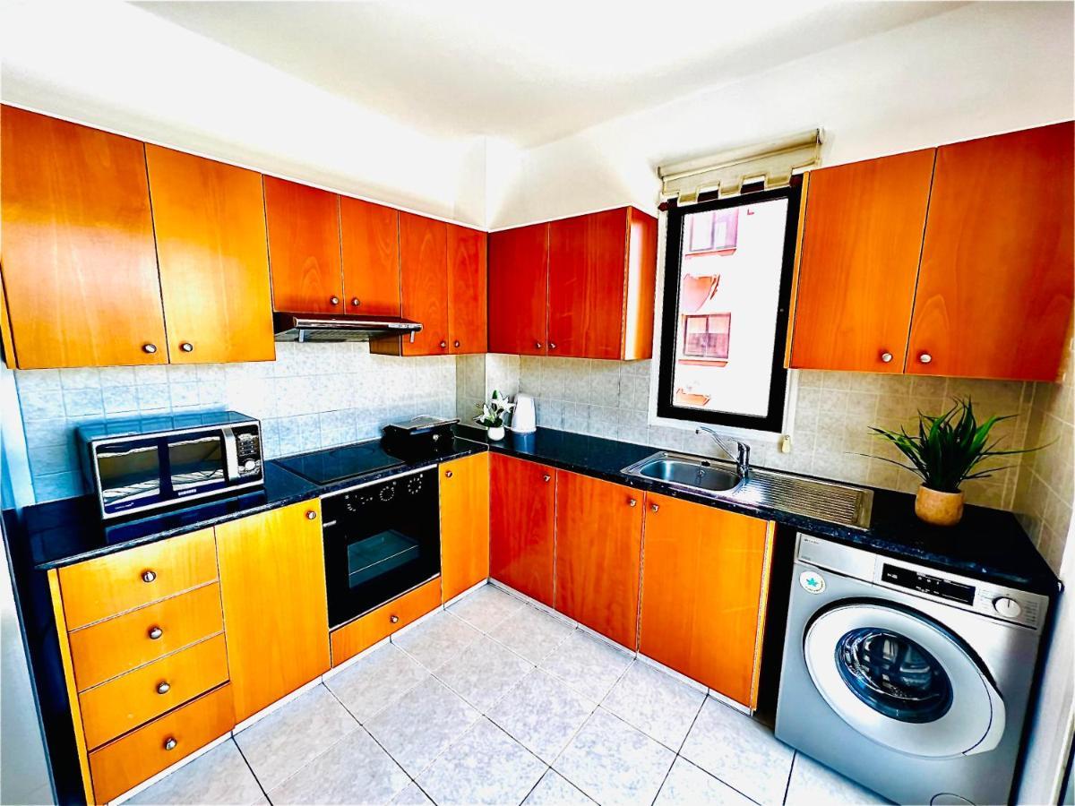 Mackenzie Apartment 301 ลาร์นาคา ภายนอก รูปภาพ